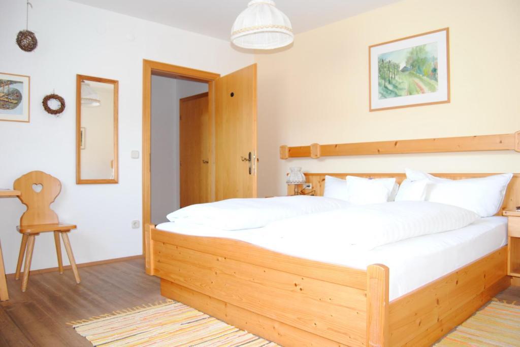 Weingut Schlafgut Genussgut Lorenz Hostal Kitzeck im Sausal Habitación foto