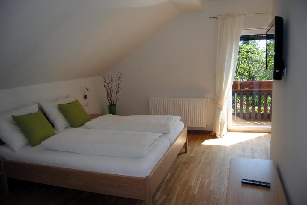 Weingut Schlafgut Genussgut Lorenz Hostal Kitzeck im Sausal Habitación foto